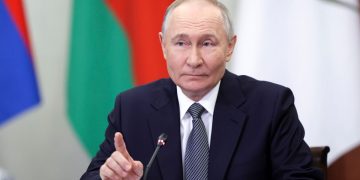 Kremlin Refuses To Address Claims Around Airlines Crash